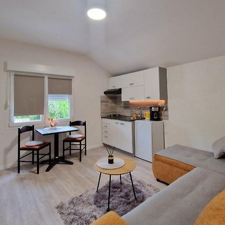 Ferienwohnung App & Beauty Loza Zambratija  Exterior foto